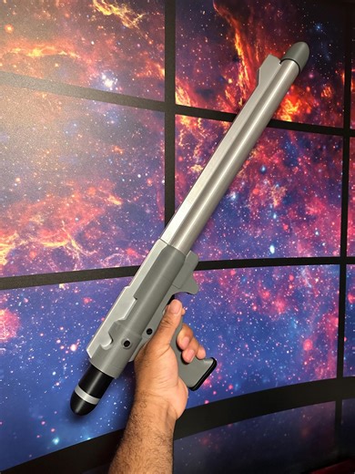 Invincible Space Racer Gun- Infinity Ray – Sci-fi Blaster Prop | Cosplay & Display - Etsy Canada