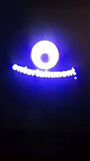 O Entertainment/Paramount Pictures (2002)