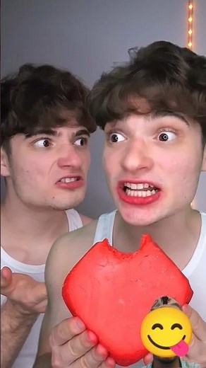ASMR Roulette 🎡 Food Challenge 🍕🌭🍫 | Extreme Eating Sounds 😋 (spizee vs spizee 2 ASMR)