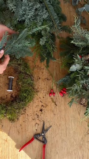 Christmas Wreath-making workshops are live 🎄 These workshops really are a treat. This year we’ll be hosting them at @thewiltonwaygallery, a cosy space perfect for this festive gathering. Saturday 29th November 12-2pm & Thursday 4th December 6.30-8.30pm You’ll be guided step-by-step by our florist. We’ll encourage you to tap in to your creativity with plenty of options for dressing your wreath to suit your door. We’re big fans of bells and bows 🎀 You’re in safe hands, our wreaths have been feat