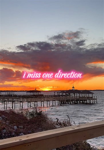 🌅🌅🌅🌅🌅 #onedirection #imiss1d #nostalgia #sunset #onedirectionforever