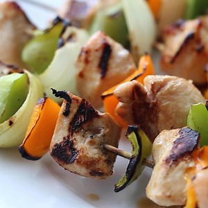 1.4K views · 13 reactions | You are going to absolutely LOVE this simple, delicious chicken kabobs recipe. It only takes 10 minutes to prepare, uses fresh, healthy ingredients and requires very little cleanup. Recipe: https://tastesbetterfromscratch.com/teriyaki-chicken-kebabs/ | Tastes Better From Scratch | Facebook
