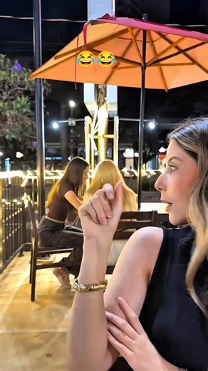 wait for reaction funny pranks on public video #PrankVideo #FunnyReaction #PublicPrank #socialexperiment #USAPrank