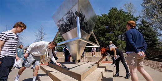 Digital humanities forum to convene leaders in Holocaust research