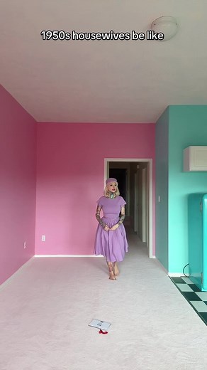 Exploring 1950s Housewives and Their Unique Style