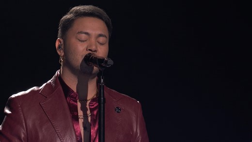Sofronio Vasquez commands the stage with his performance of “Superman.” The Voice | NBC and Peacock | The Voice
