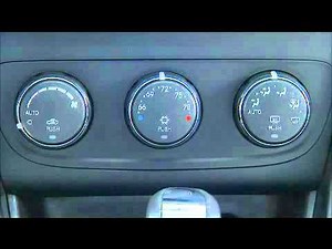 2011 Chrysler 200 | Automatic Climate Controls