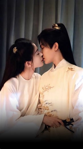 Trechos | Sobre Doramas 🫰 on Instagram: "Ela no final: meu nome é pronta 😌😂 🎬Drama: Glória | Glory 🍿Onde assistir: Telegram e Viki Sinopse: O recém-nomeado magistrado Lu Jiang Lai (Hou Ming Hao) está ganhando destaque por solucionar crimes... até ser inesperadamente incriminado por um assassinato. Deixado para morrer e sem memória, ele é resgatado por Rong Shan Bao (Gulnezer Bextiyar), a filha astuta de um renomado cultivador de chá. Ela esconde a verdadeira identidade dele e o coloca para 