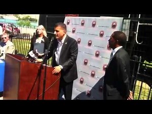 Windsor Express Steams Into Town