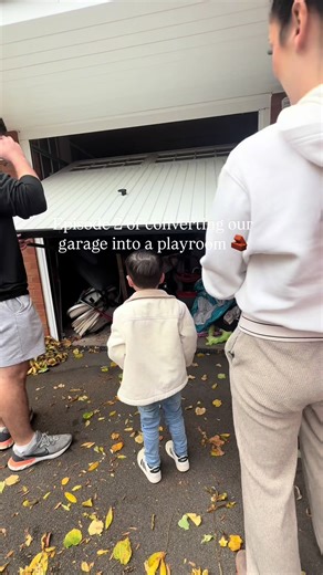 Episode 2 of our garage conversion series 🧱! I cannot wait to get this finished and give our babies their own room to play! I still need some playroom inspo so any playroom ideas you guys have please send them my way. Also does anyone know any small businesses that sell playroom prints and things please tag them in the comments so I can have a look at their pages. I’m still undecided on the panelling because now I’m thinking you won’t see it with all of their big play roll shops and kitchens 🙈