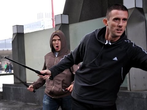 La matraque télescopique