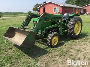 1988 John Deere 1050 MFWD Tractor W/Loader | Agriculture