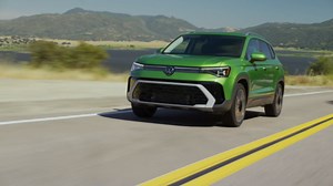 2025 Volkswagen Taos Driving Video