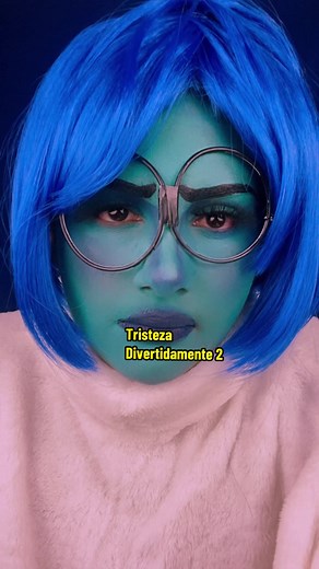 Make tristeza de divertidamente 2 💙#makeazul#divertidamente2 #makeup#fyp #viral