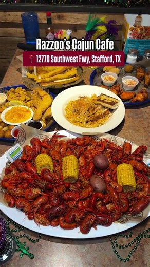 Razzoo’s Cajun Cafe @razzooscajun 📍 12770 Southwest Fwy Stafford, TX 77477 United States #cajunfood #crawfish #mardigras #razzooscajuncafe