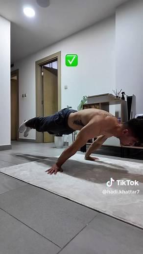 Mastering the Full Planche: A Free Calisthenics Guide