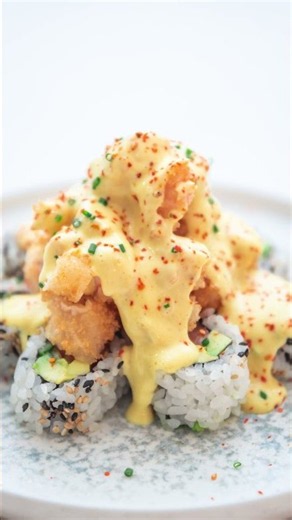 Mi sushi FAVORITO con salsa FUJI