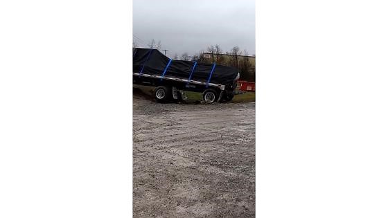 Flatbed Leaning Tower Moment