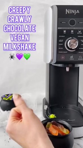 Delicious Vegan Chocolate Milkshake Recipe