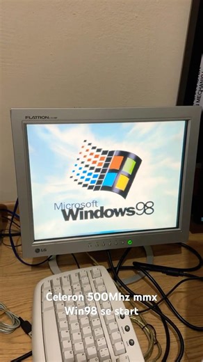 Celeron 500 MHz | 64 MB RAM | Windows 98 SE – Disk sesiyle nostalji 💾