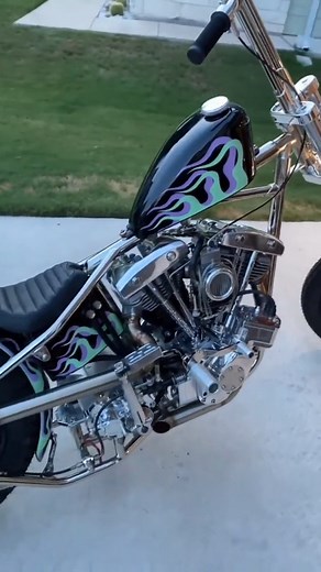 A Shovelhead Bobber. A classic chopper build. #harleydavidson #bikebuild #bikertiktok #shovelhead #bobber #bikeride | Thrive Through Action