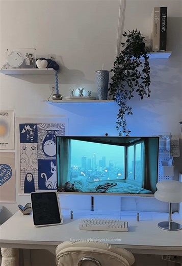 Creative Hanging Shelf Ideas for Small Rooms