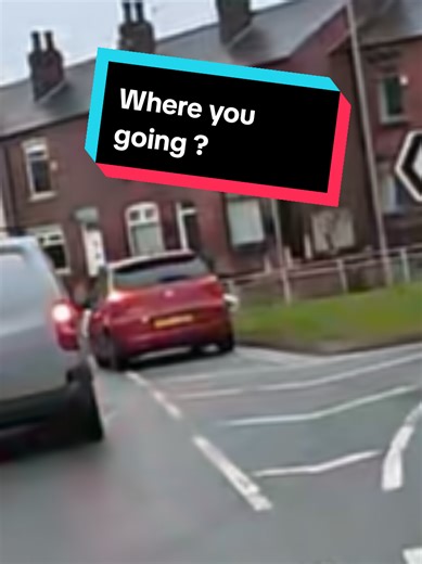 Drivers Behaving Like Bikers: A Hilarious Observation