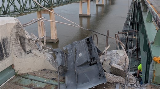 What is a bobtail tractor? Here's what happened on Delaware Memorial Bridge