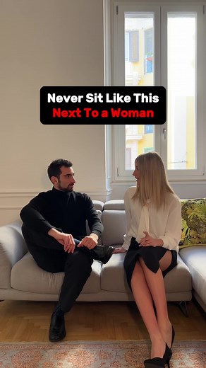 Understanding Body Language in Dating Etiquette