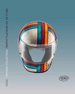 From our platinum collection, here is the brand new TROPHY PLATINUM ED. EX 77 BM full face helmet! Bright silver shell wrapped with these colored lines, despite the fact that it is complete of all the most important and innovative features, it remains vintage and stylish. Watch the video to discover all its faces! Discover our Vintage Collection ➡ https://bit.ly/DISCOVER_PREMIER_COLLECTION | Premier Helmets