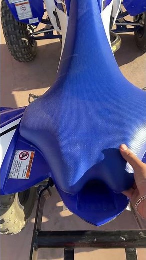 How install a new battery on a YFZ 450R #shorts