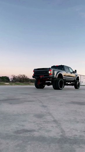 Ultimate Dually Lifted Truck Compilation