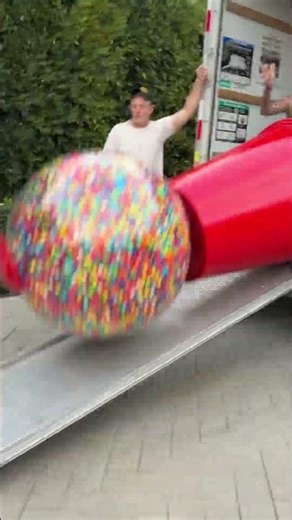 World’s Biggest Gum Ball Machine #daviddobrik #funny #candy