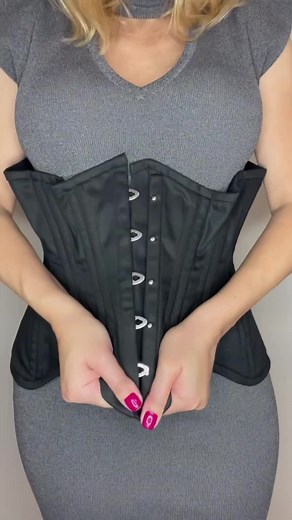 Choosing the Perfect Corset for Your Body Type