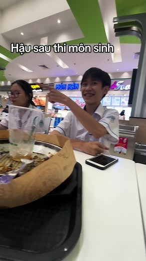 Hậu Sau Thi Môn Sinh: Những Cảm Xúc Đáng Nhớ