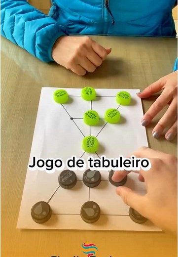 Jogo de Tabuleiro com Múltiplos Benefícios para Crianças