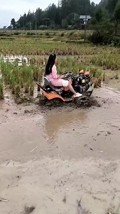 amazing farm tractor 🚜😱 . . . . . . . . . #minitractor #trending #short #tractor #farmtractor #farming #agriculture #khetibadi #kheti #powertiller #tractors #tractorloverzz❤️ #tractorlove | 𝘽𝙡𝙪𝙚 𝘾𝙝𝙚𝙢𝙥