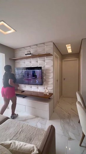 Ela transformou seu corpo em apenas 3 semanas treinando em casa com a Queima Diária!