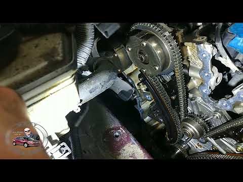 330,000 mile water pump failure in the cleanest 3.5 Duratec engine you have ever seen