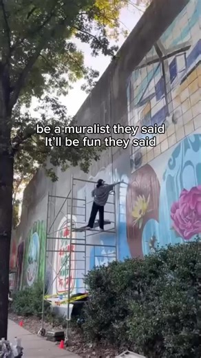 5'2 Artist Takes on a 25ft Challenge