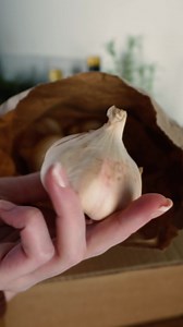 Today is 🧄 National Garlic Day 🧄 and if you’re a garlic lover, like us, then you need to become a part of our Garlic Subscription Club. Our Garlic Lovers' monthly subscription club is a little garlicky treat that we have put together specially for you. It includes a selection of five of our gourmet garlic bulbs and team them together with our 'Flavour of the Month' or a 'Monthly Farm Favourite' - which can be anything from our delicious chutneys to an everyday condiment or mayonnaise. We also