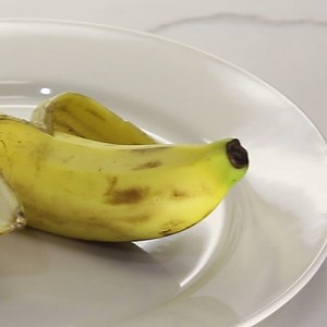 BANANA THREE STYLES If that pesky yellow fruit confuses you, try one of these easy methods to get past its defenses. FULL RECIPE: https://youtu.be/IN1xMnx6Gzo | Easy