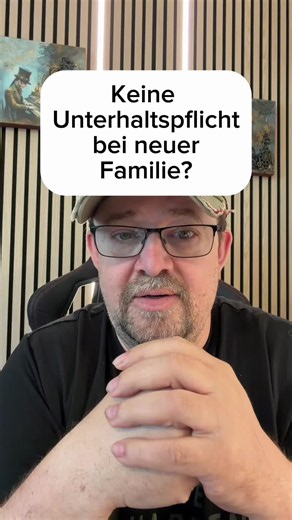 Es passiert sehr oft, dass man Kinder in die Welt setzt, anschließend sich trennt und später eine neue Familie mit neuen Kindern gründet. Oft ist es so, dass man gegenüber Kind aus der ersten Beziehung Unterhaltsschulden hat und diese zum Teil über Pfändungen eingetrieben werden. Die Frage ist, wie soll man sein Leben weiterführen und eine neue Familie gründen wenn so viel Unterhalt angefordert wird, dass man selbst eine eigene Familie sich nicht leisten kann, diskutiere mit und sie was die ande