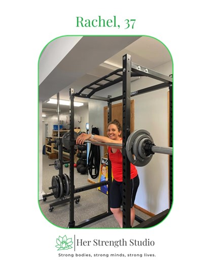 Meet Rachel!✨ Rachel is a machine! She's learned rest is just as important for strength gains as training is. She prioritizes her recovery & her custom nutrition plan to reach personal record after personal record! Getting stronger isn’t just about lifting heavier — it’s about understanding how to train, rest and fuel your body properly. You don't have to be a machine like Rachel. This is what's so great about Her Strength Studio. 👉 The clarity you need for your goals is what our Her Strength T