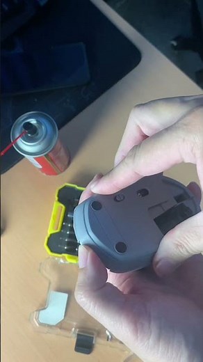 Repairing the Logitech M590 Mouse