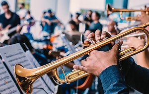 8 Easy Ways to Play Minor Chords Like Clifford Brown • Jazzadvice