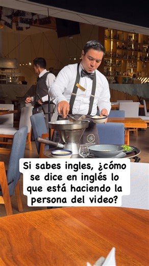 43K views · 94 reactions | ¿Qué está haciendo en inglés? | Speak English with teacher Alex | Facebook