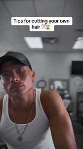 2K views · 14 reactions | We’ve got a tip as well : Self Cut System 360 mirror makes it easy to see all angles of your head which results in a better haircut  #fypシ #reels #cuttinghair #selfcare #menselfcare #selfstyled #clipperovercomb #burstfade #fade #howtofade #combover #comboverfade | Self-Cut System | Facebook