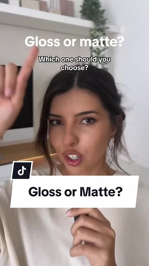 Gloss vs Matte: Choose the Best Finish for Your Bathroom