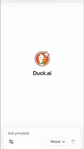 Duck.ai Voice Chat 🦆 #shorts #duckduckgo